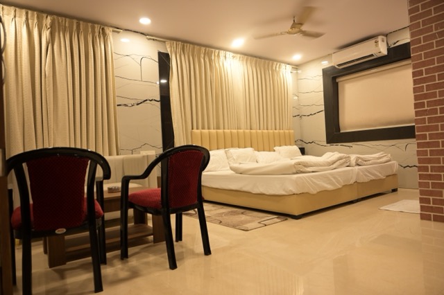 Double Deluxe Room